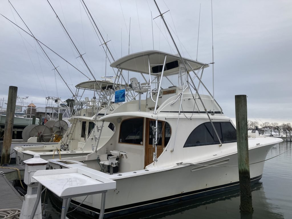 M/T Pockets - Offshore charter boat